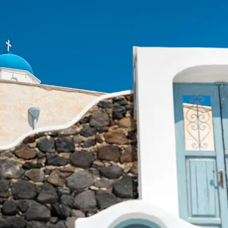 Blue Vine Mountain Sea View Private Yard Holiday home Kamari (Santorini)