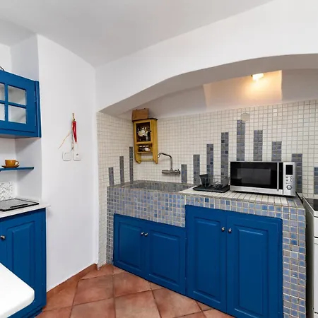 Blue Vine Mountain Sea View Private Yard Holiday home Kamari (Santorini)